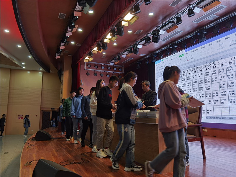 1605265295765081.jpg IMG_20201111_185447.jpg